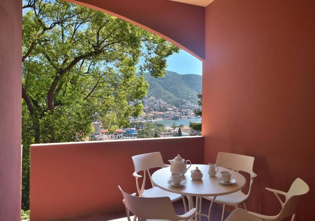 Appartement Perla Flexyrent Ac Wifi Swim Pool à Rapallo Extérieur photo